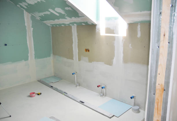 Best Water Damage & Mold Remediation  in Watsonville, CA